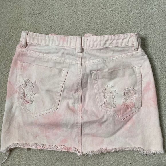 F21 Skirt - Picture 3 of 3